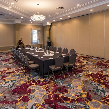 Holiday Inn Conference Centre Edmonton South By Ihg Экстерьер фото