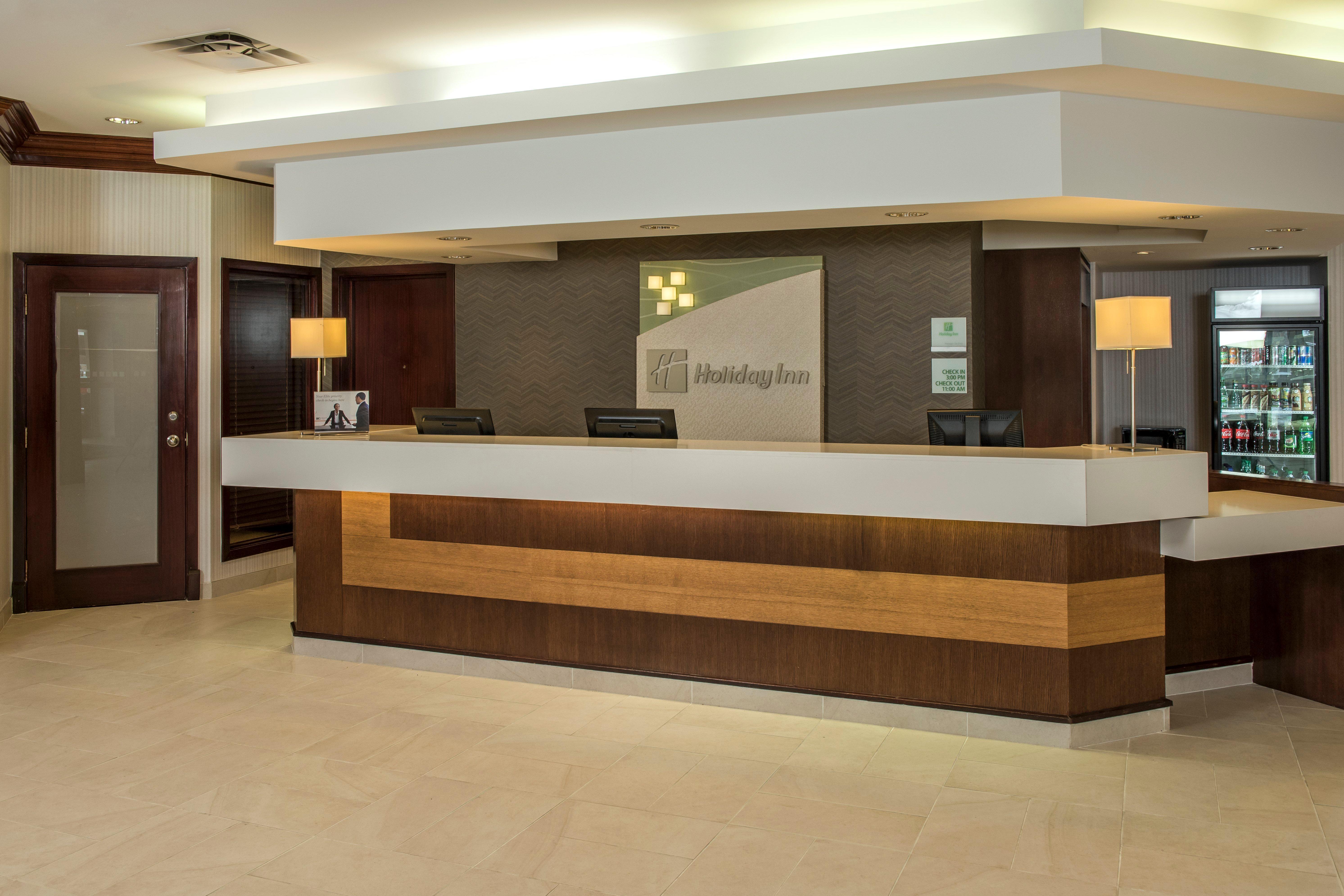 Holiday Inn Conference Centre Edmonton South By Ihg Экстерьер фото