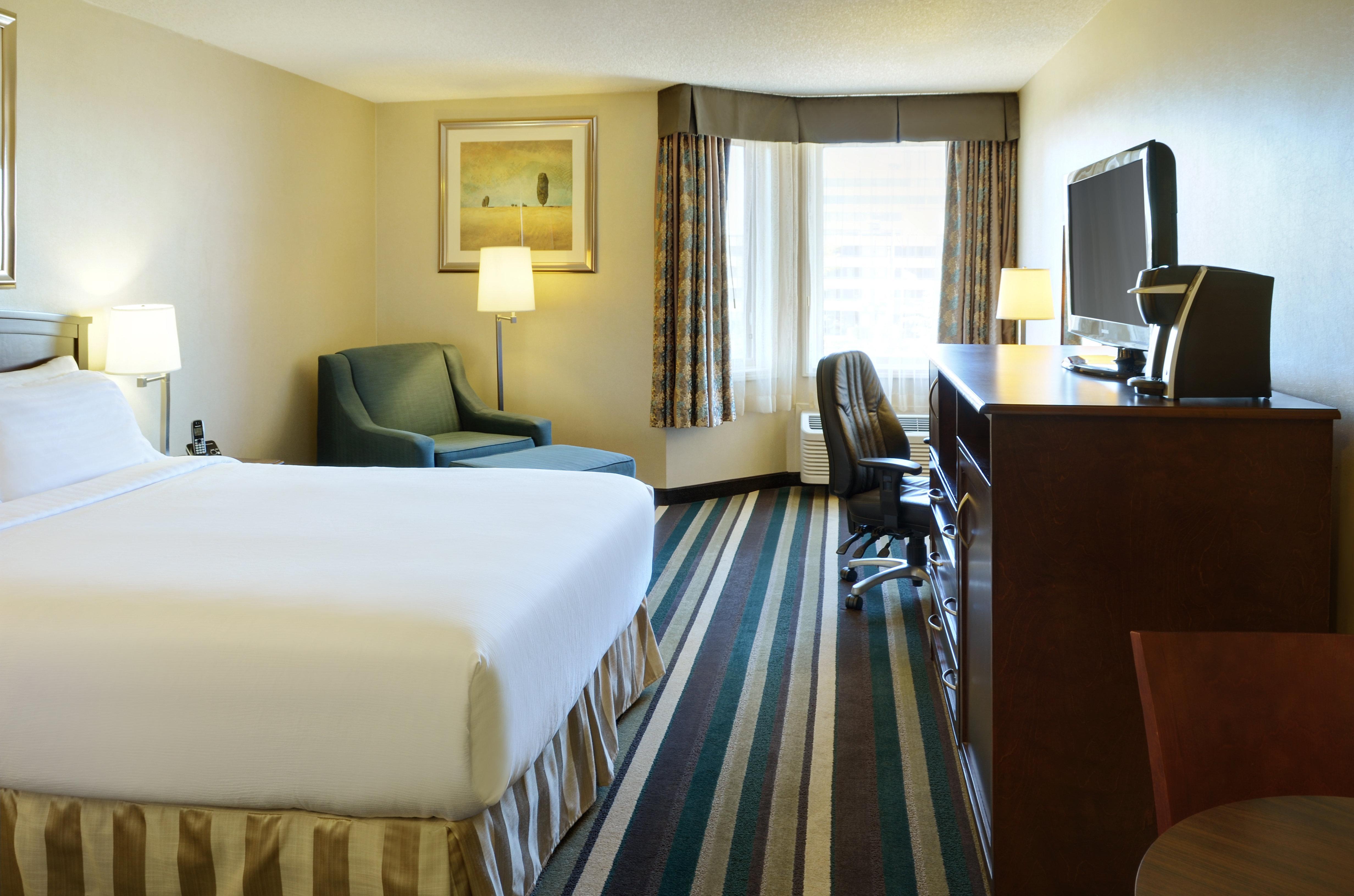 Holiday Inn Conference Centre Edmonton South By Ihg Экстерьер фото