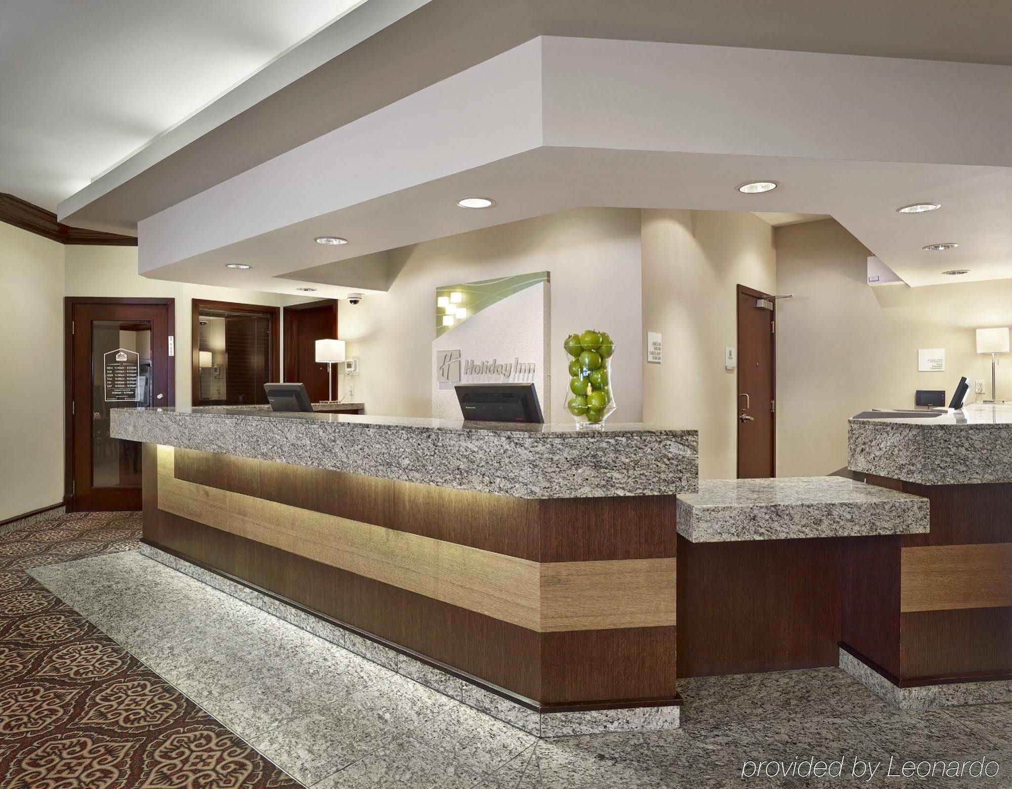 Holiday Inn Conference Centre Edmonton South By Ihg Экстерьер фото