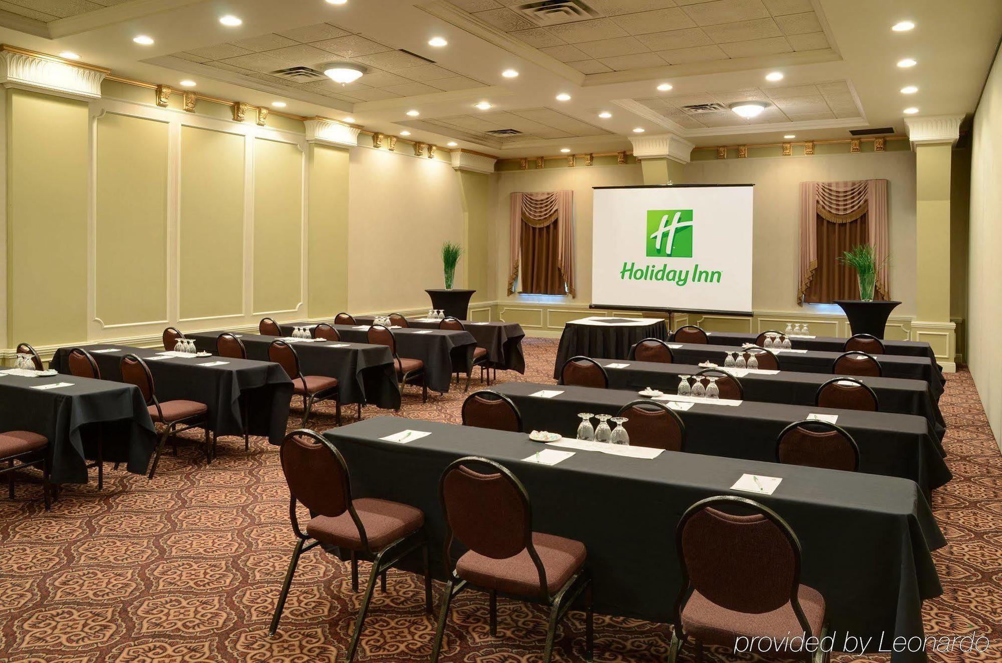 Holiday Inn Conference Centre Edmonton South By Ihg Экстерьер фото