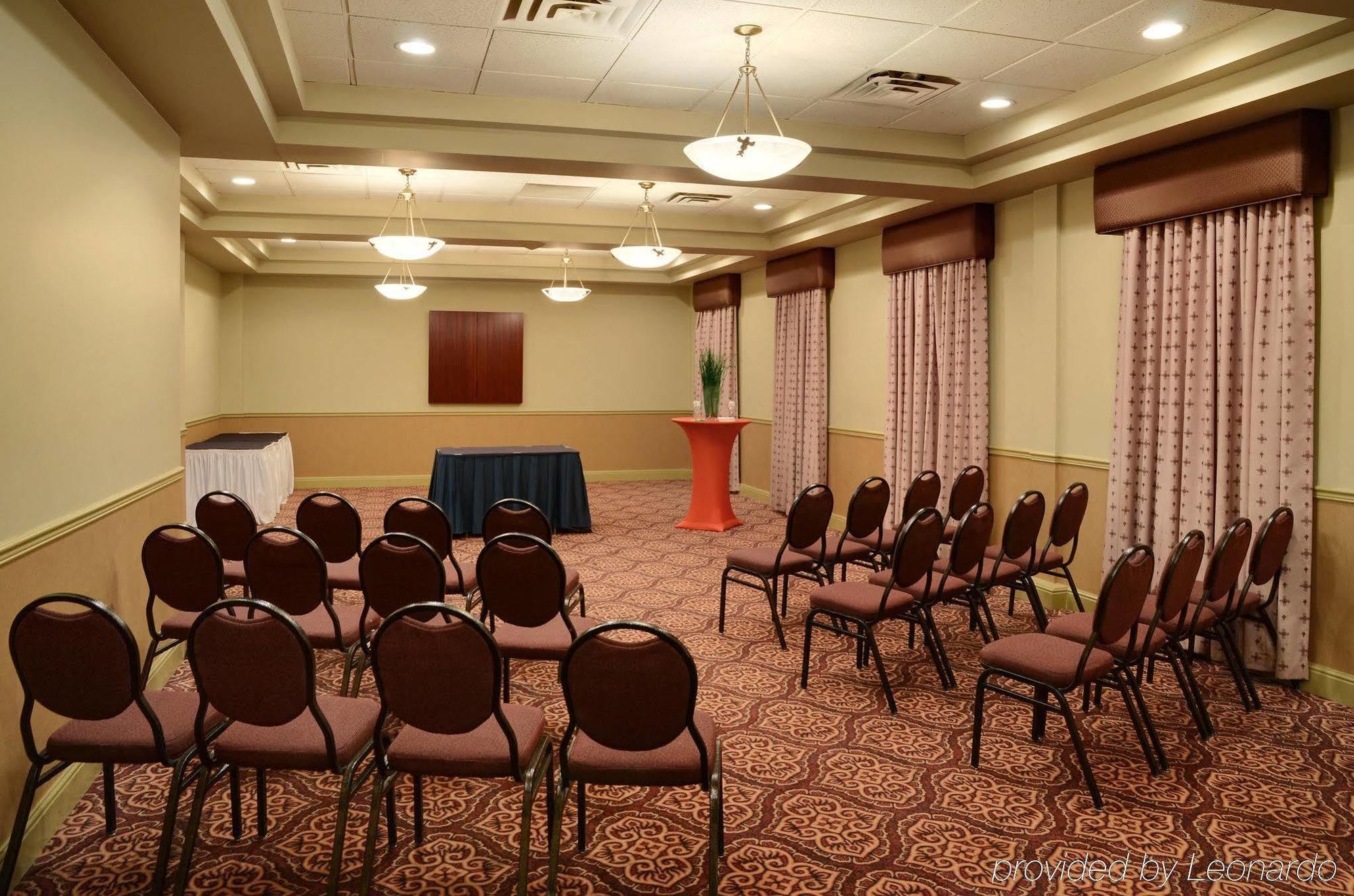 Holiday Inn Conference Centre Edmonton South By Ihg Экстерьер фото